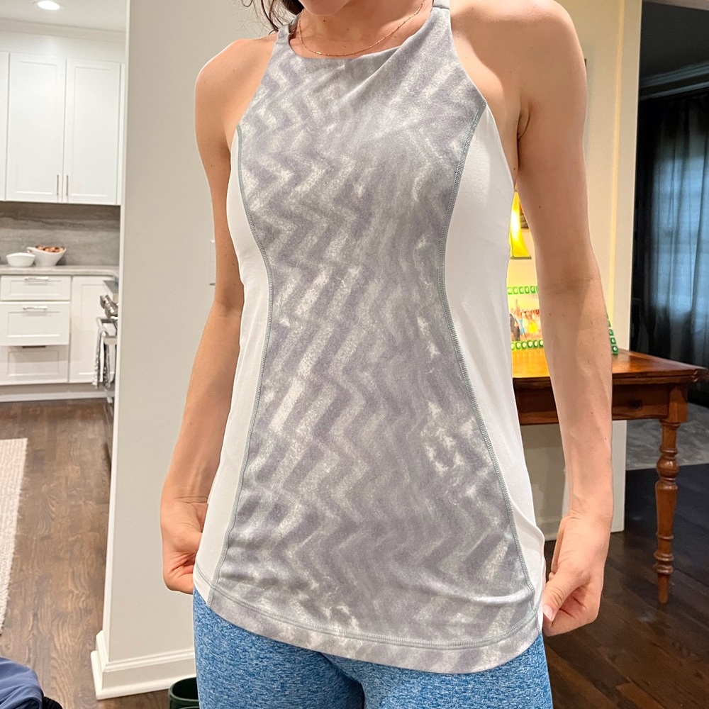 Lululemon Workout Tank, perfect condition